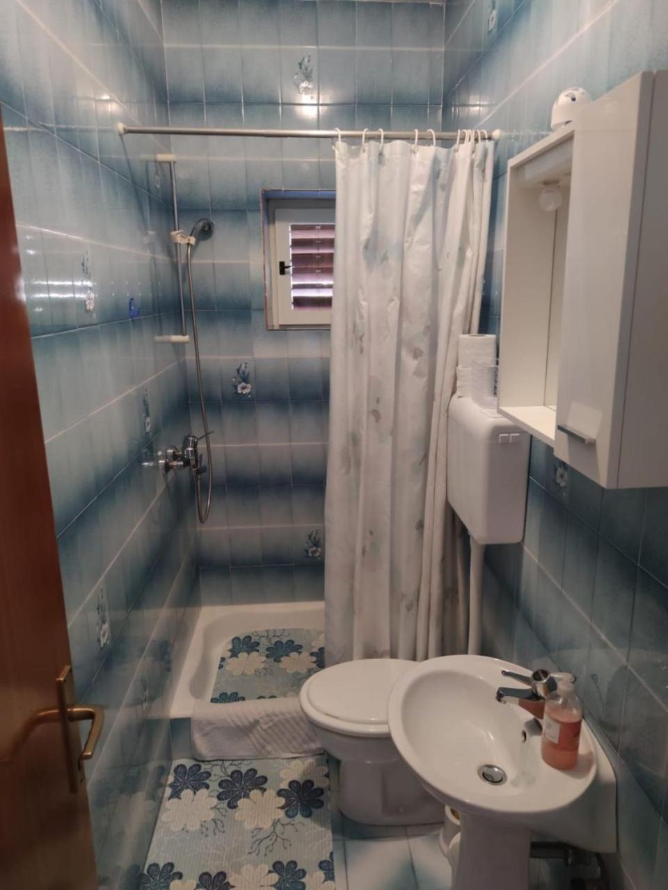 Apartments Josi - Parking And Barbecue Grebaštica Екстериор снимка